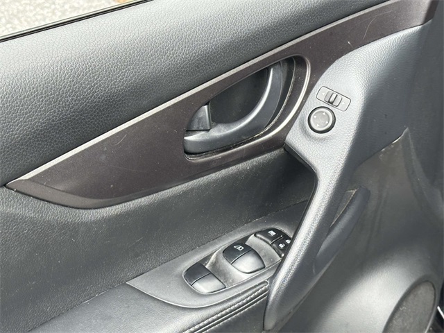 2021 Nissan Rogue Sport SV photo 27