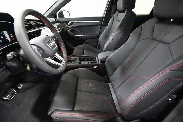 2025 Audi Q3 S line Premium Plus photo 6