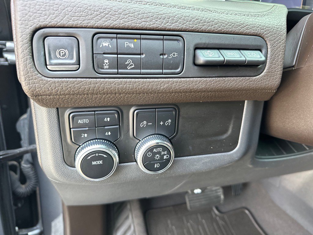 2021 Gmc Yukon Denali photo 22