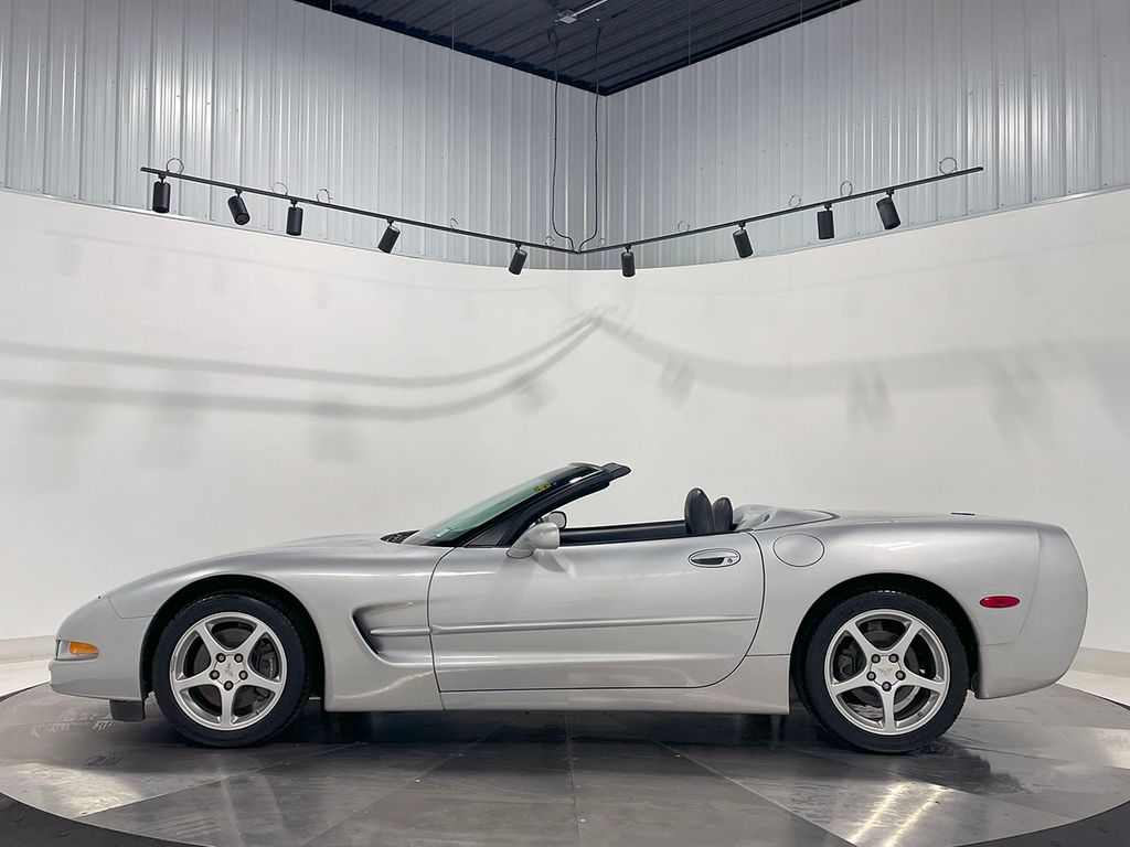 2000 Chevrolet Corvette Base Convertible photo 11
