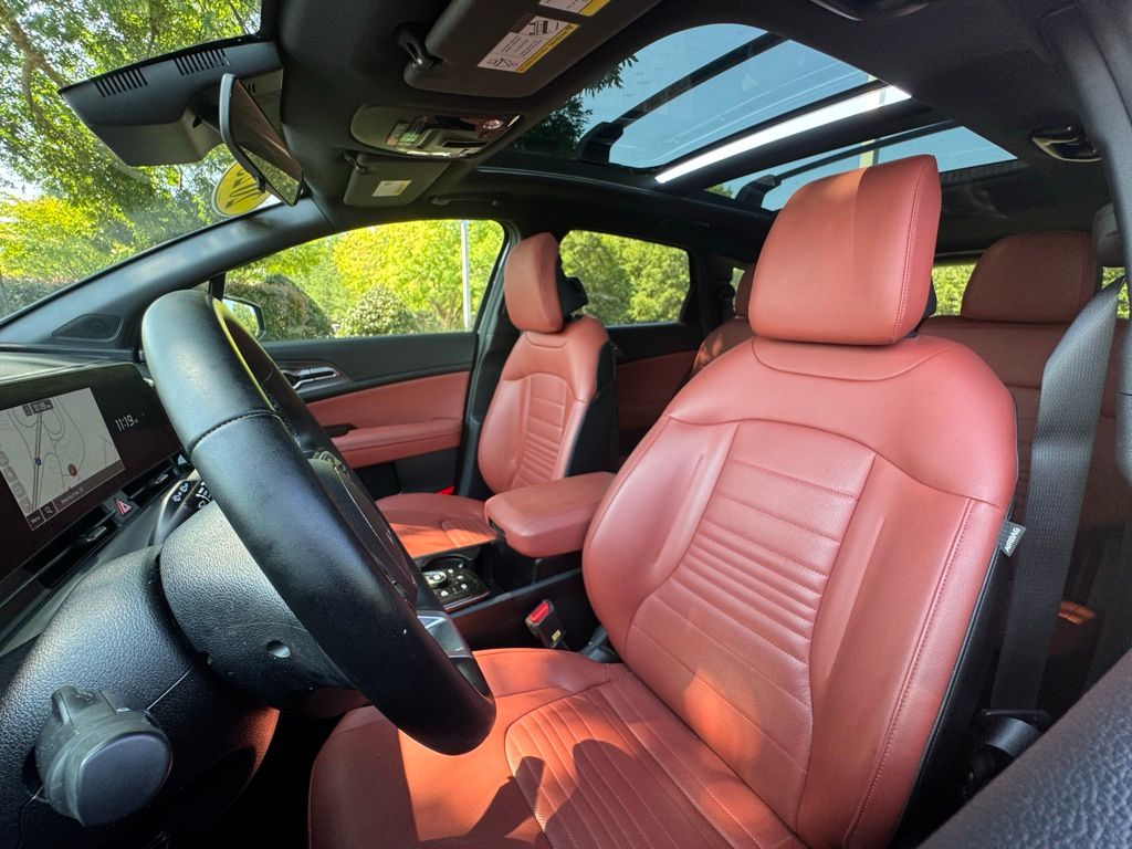 2023 Kia Sportage SX photo 18