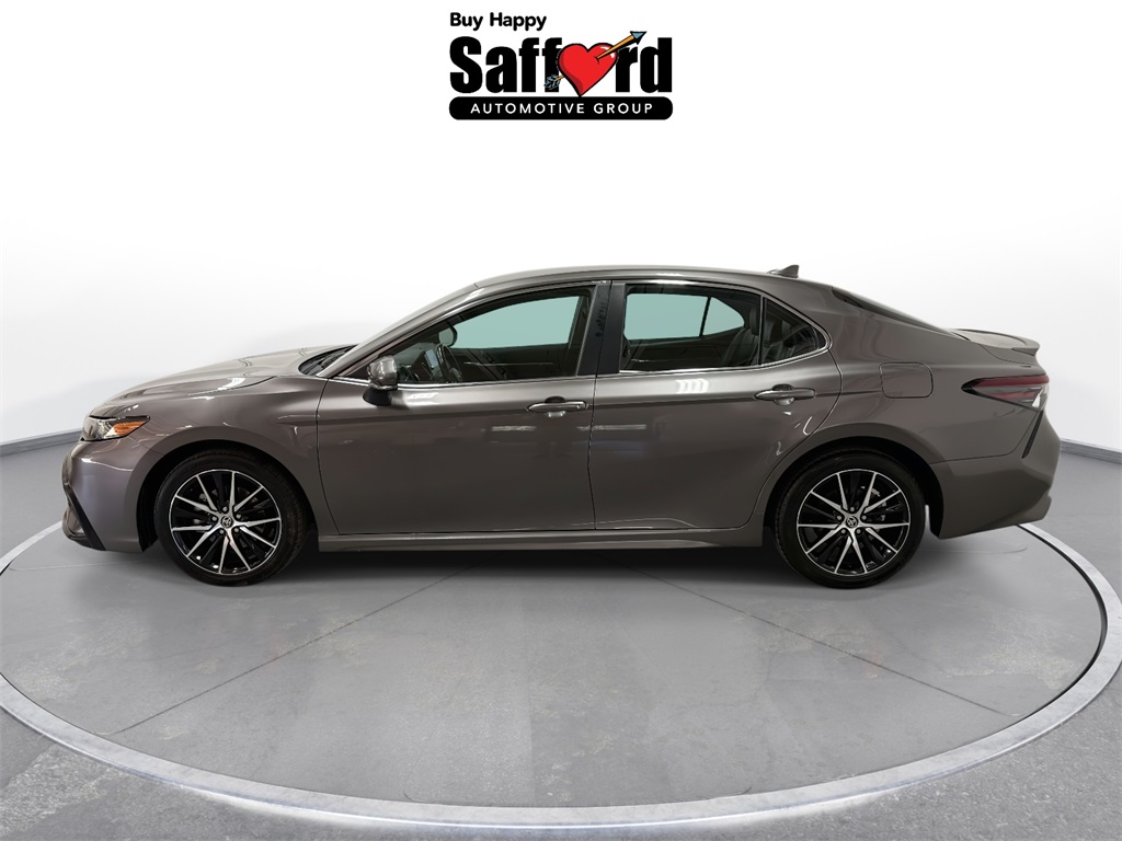 2023 Toyota Camry SE photo 4