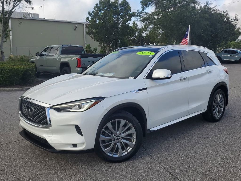 2023 INFINITI QX50 Luxe's photo