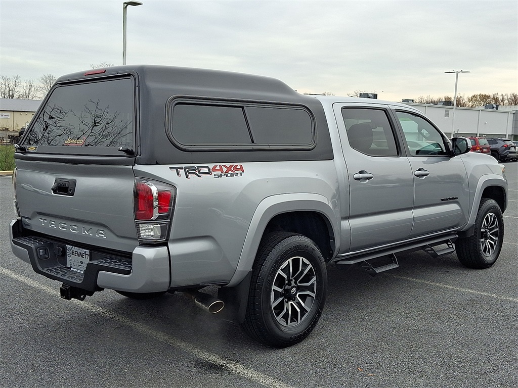 2023 Toyota Tacoma TRD Sport photo 4