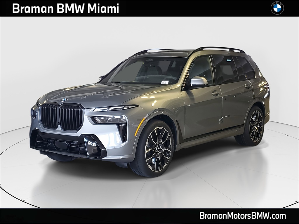 2026 BMW X7 40i's photo
