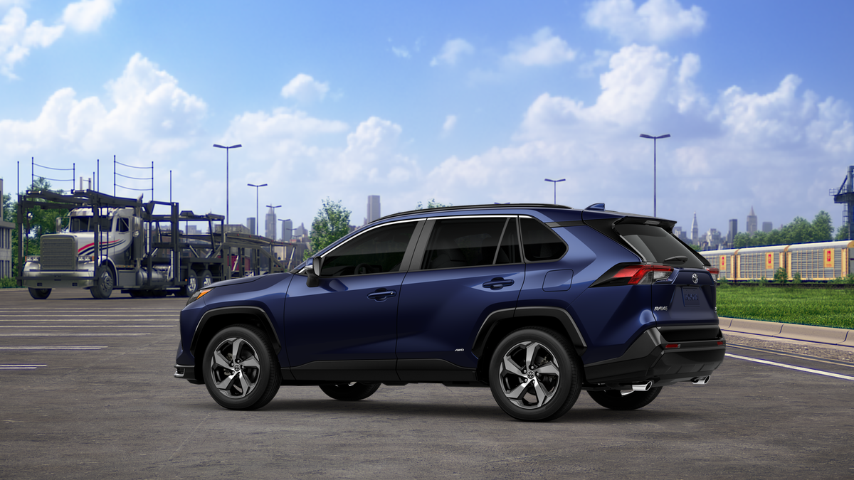 2025 Toyota RAV4 Hybrid SE photo 2