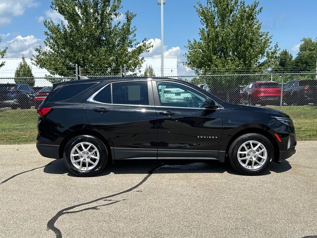 2023 Chevrolet Equinox LT photo 4