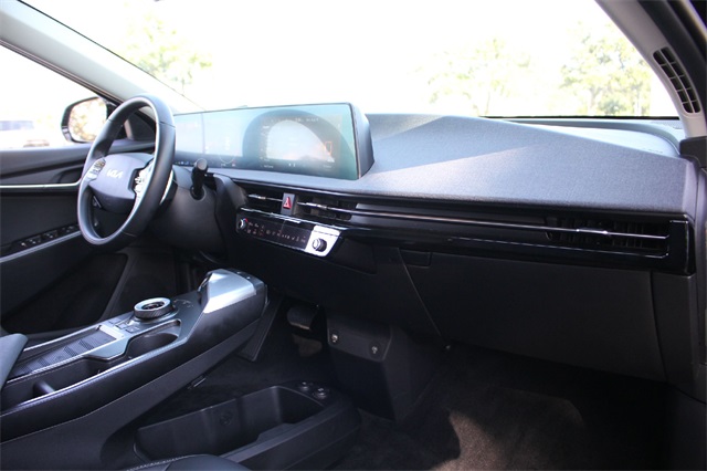 2024 Kia EV6 Light Wind photo 19