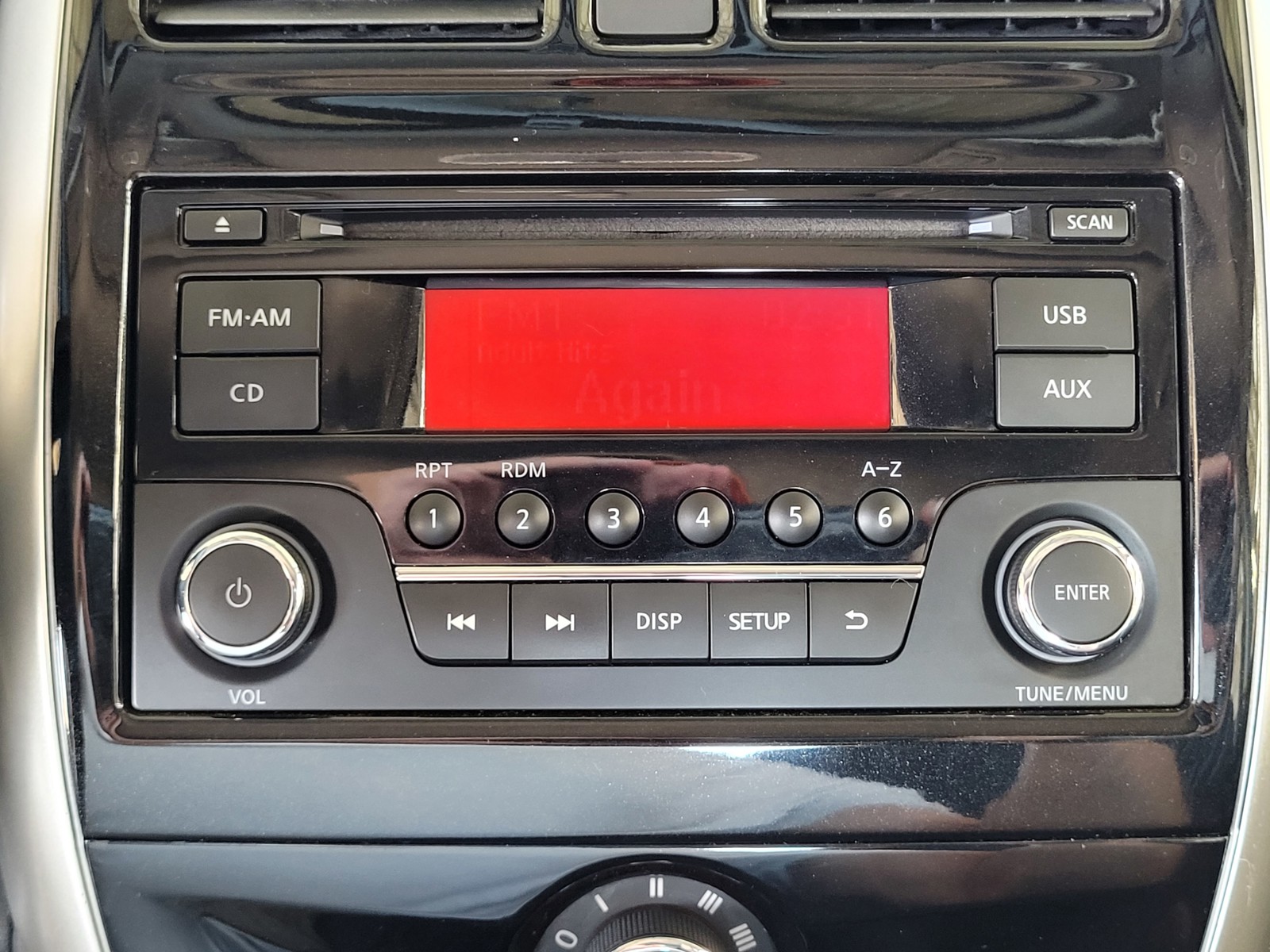 2015 Nissan Versa Note SR photo 11