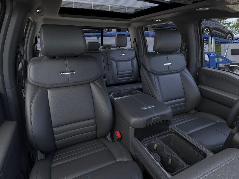 2025 Ford F-350 Super Duty Platinum