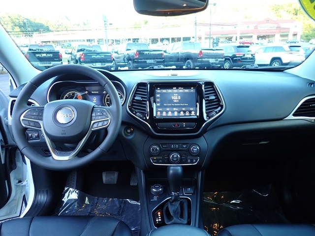 2022 Jeep Cherokee Limited photo 14