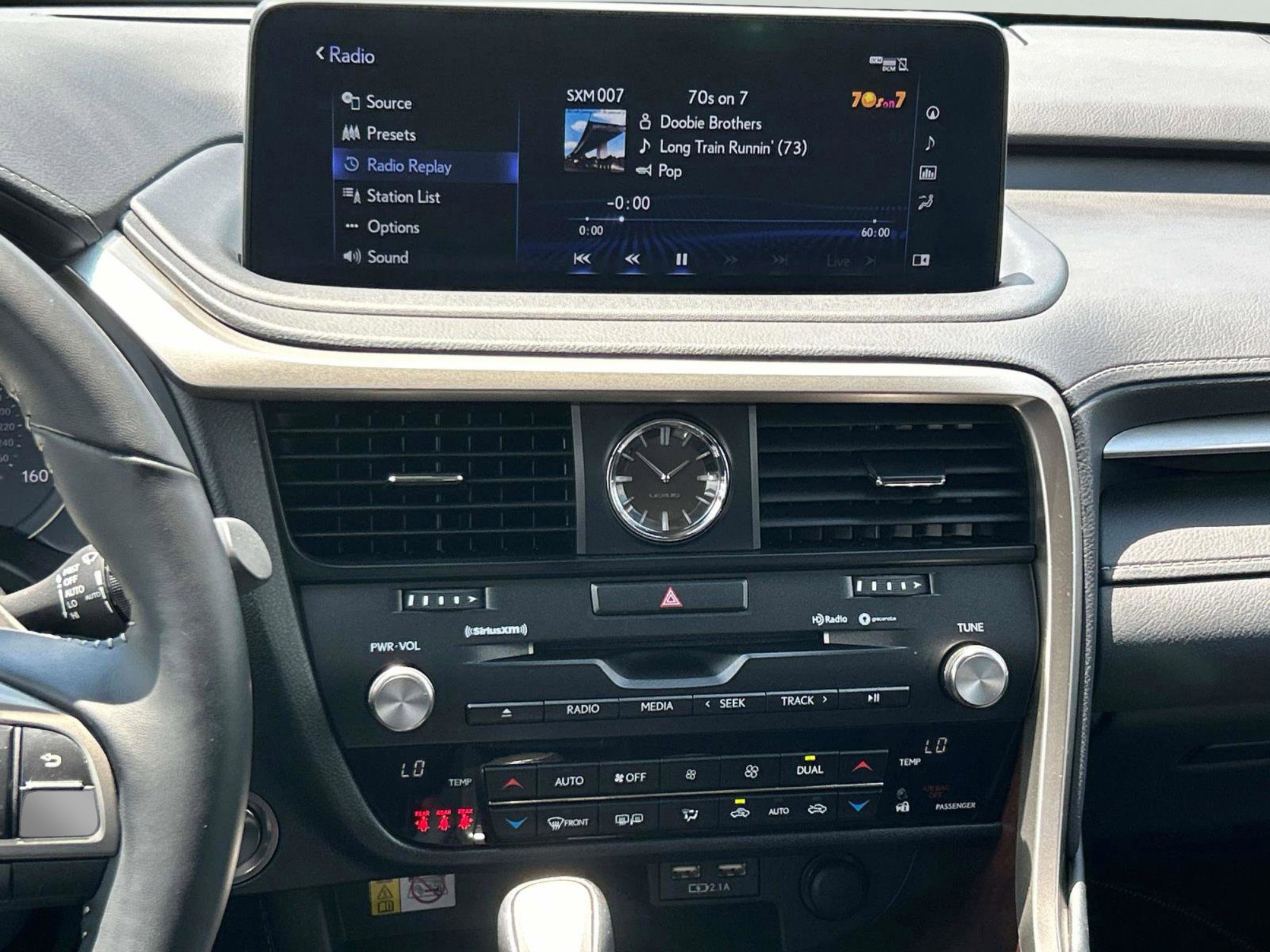 2022 Lexus RX 350 photo 12