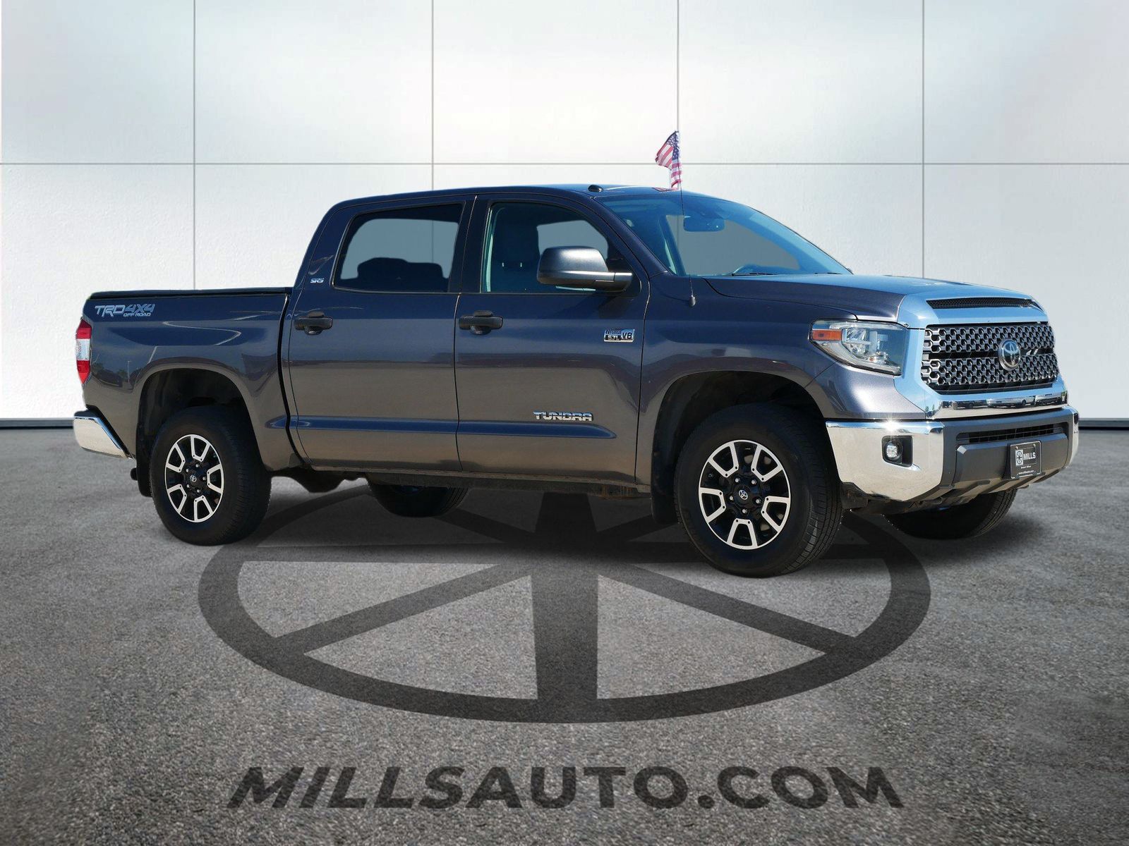 2018 Toyota Tundra SR5 photo 7