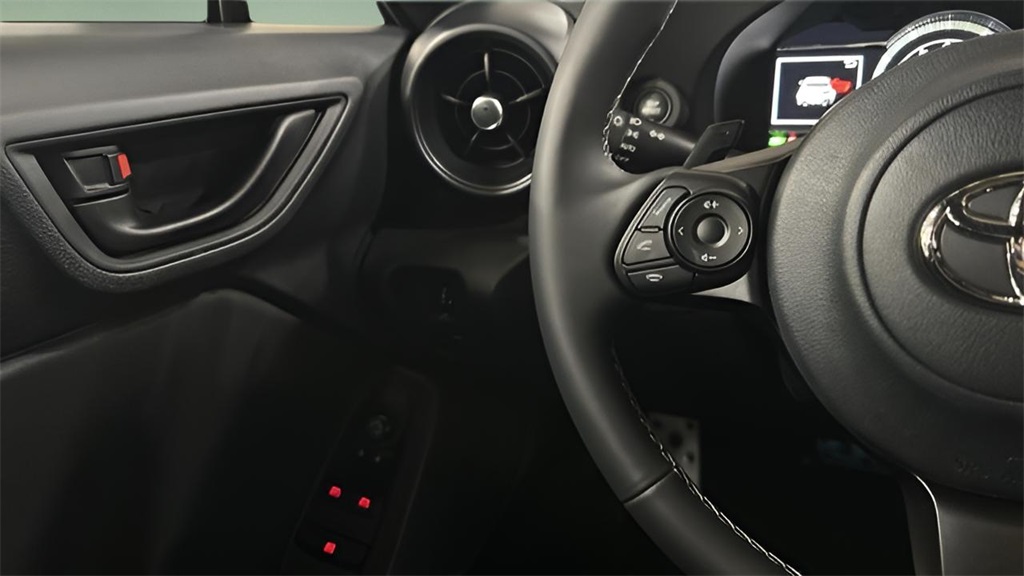 2025 Toyota GR86 Premium photo 6