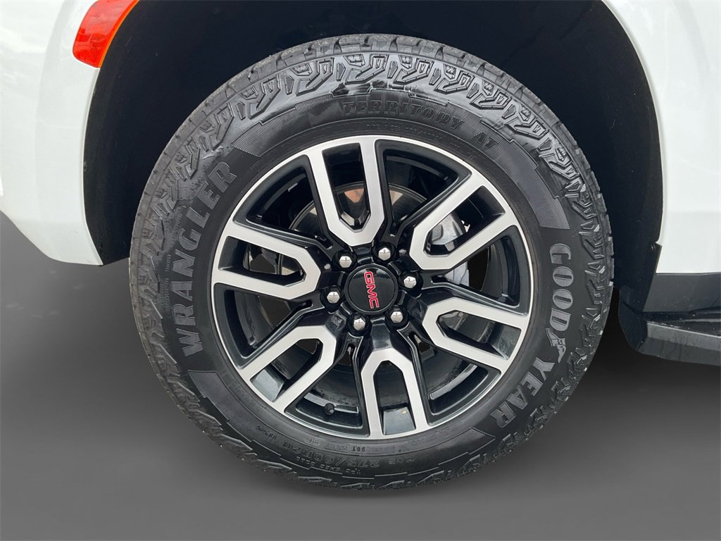 2024 Gmc Yukon XL AT4 photo 14