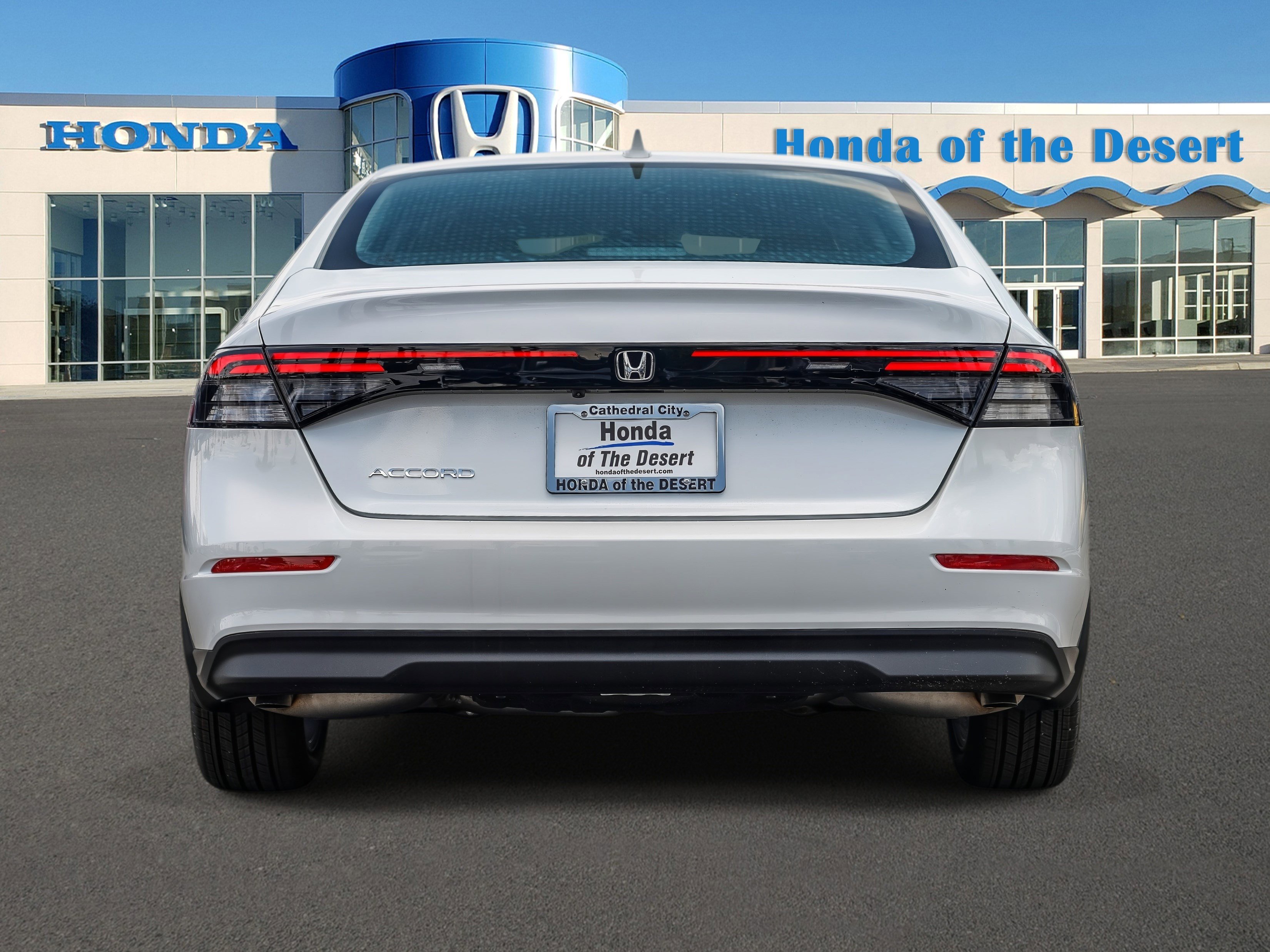 2025 Honda Accord LX photo 4