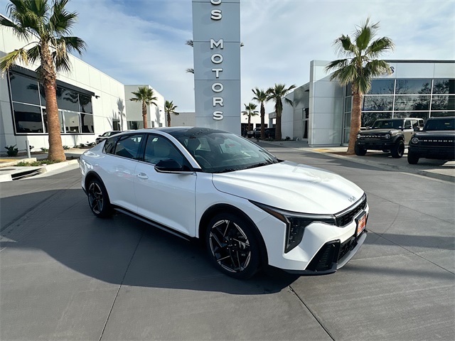 2025 Kia K4 GT-Line's photo