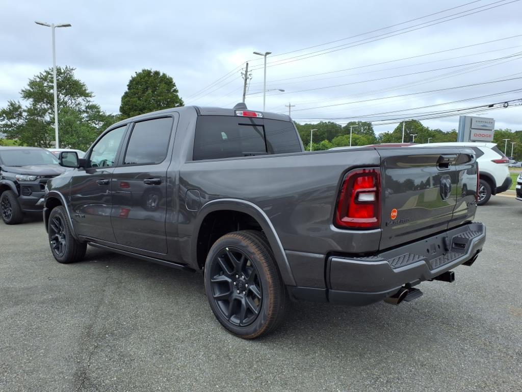 2026 Ram 1500 Laramie photo 4
