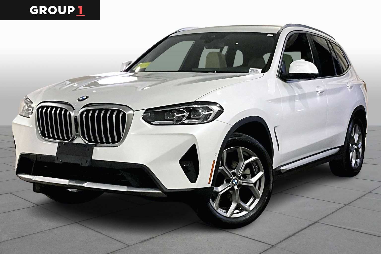 2023 BMW X3 30i's photo