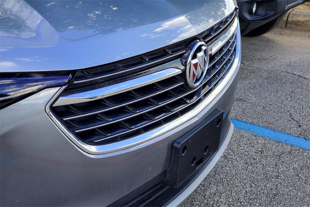 2023 Buick Envision Essence photo 3