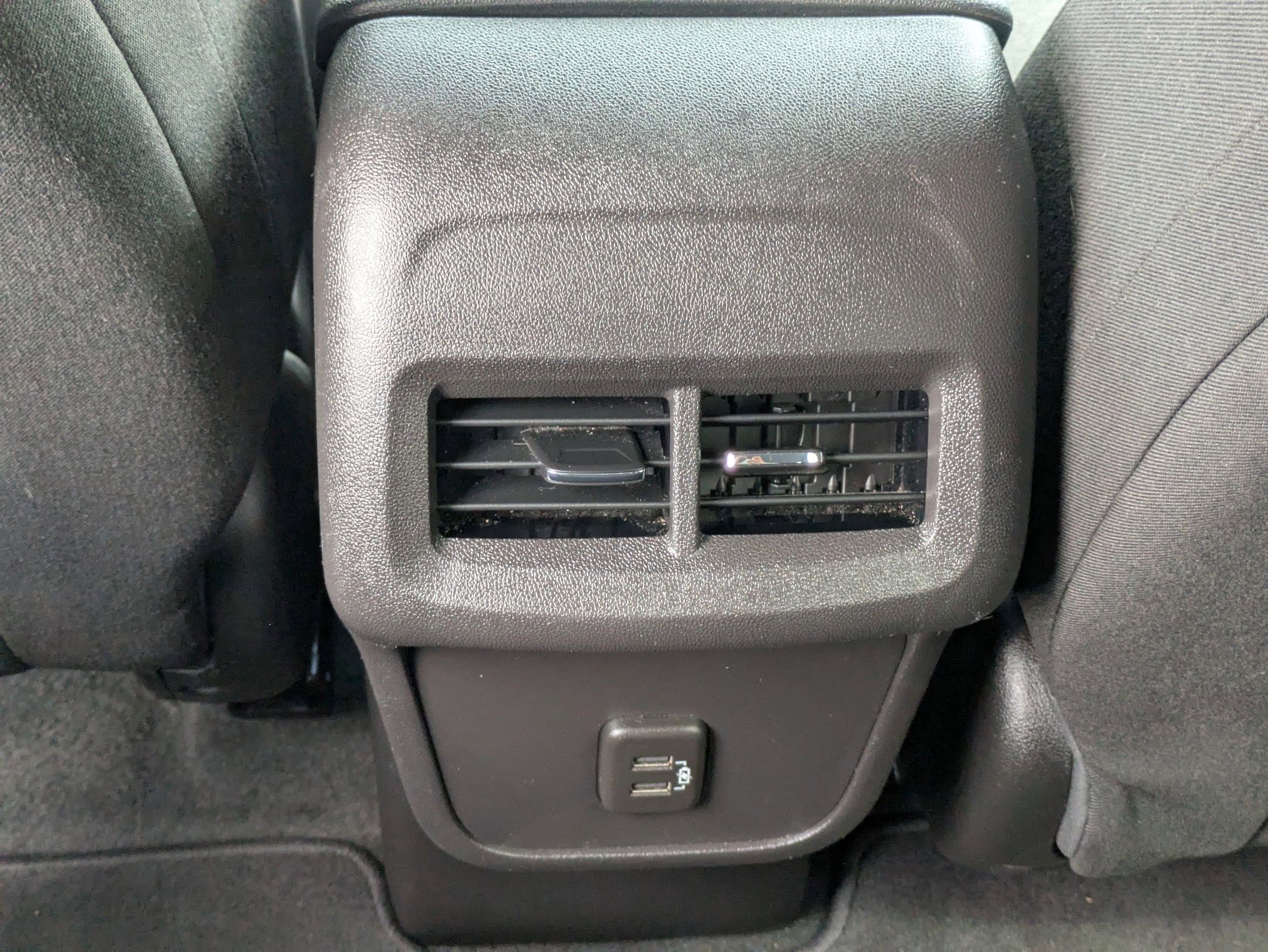2024 Chevrolet Equinox LT photo 22