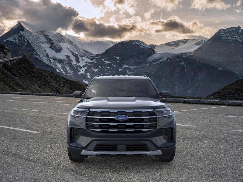 2025 Ford Explorer photo 6