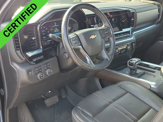 2024 Chevrolet Silverado 1500 High Country photo 2