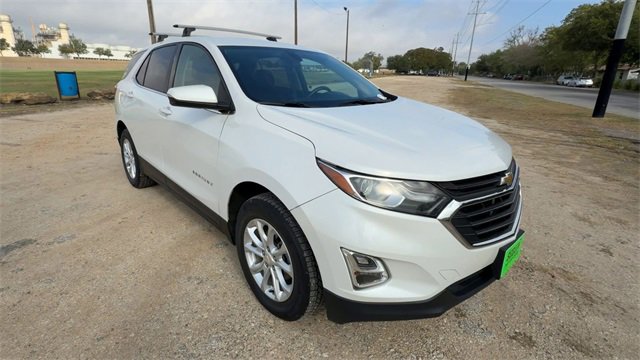 Used 2018 Chevrolet Equinox LT with VIN 2GNAXSEV5J6328479 for sale in Seguin, TX