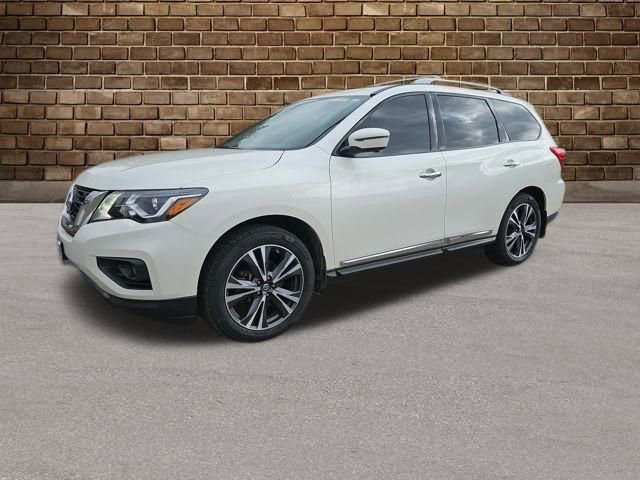 2018 Nissan Pathfinder Platinum