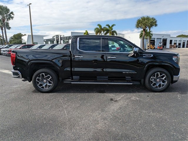 2026 Gmc Sierra 1500 SLT photo 3