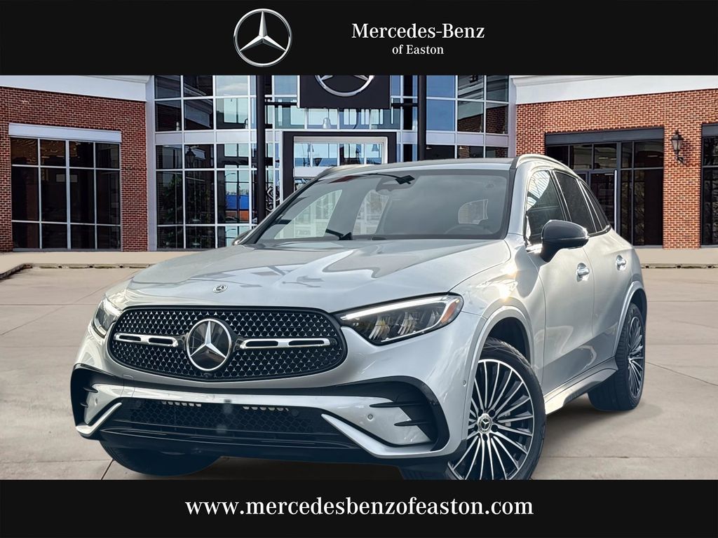 2025 Mercedes-Benz GLC