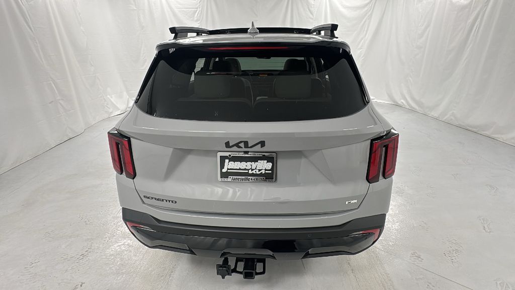 2026 Kia Sorento X-Line SX photo 4