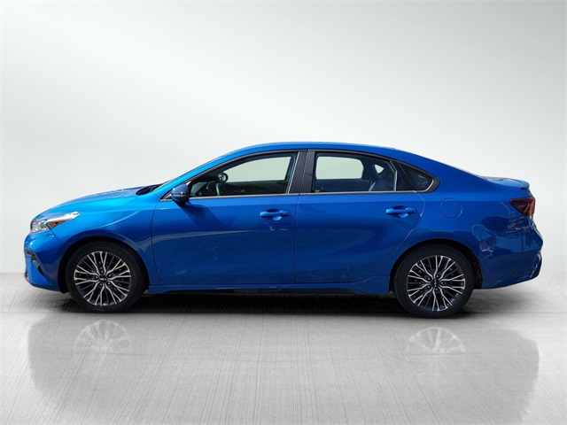 2024 Kia Forte GT-Line photo 7