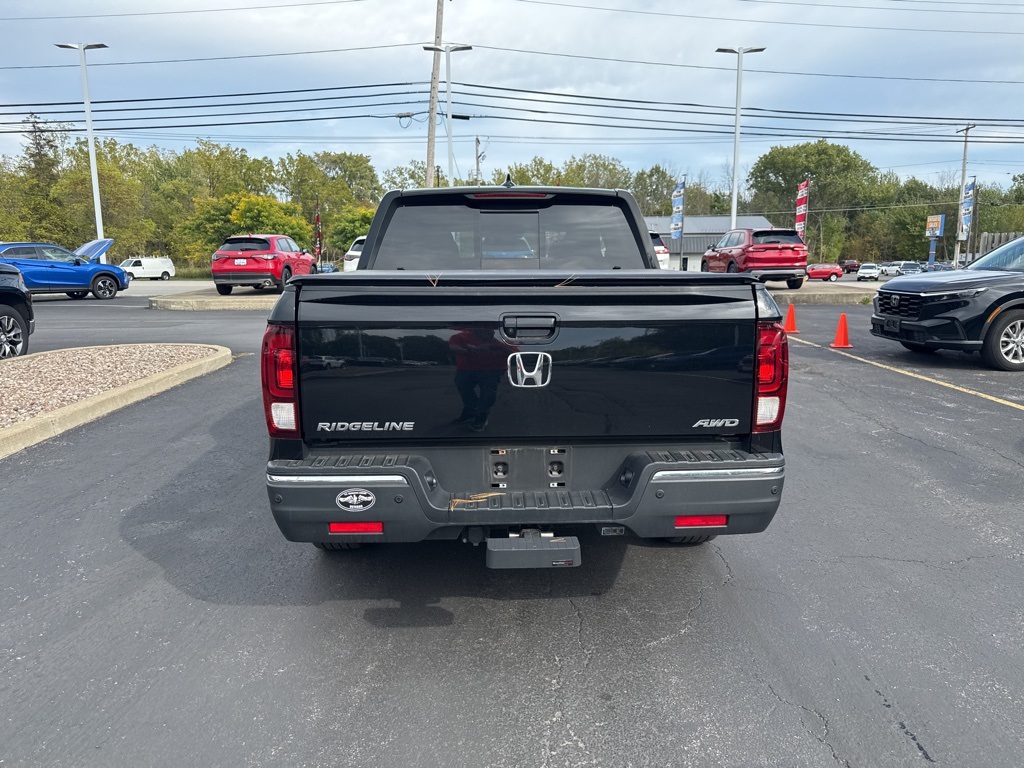 2020 Honda Ridgeline RTL-E photo 2