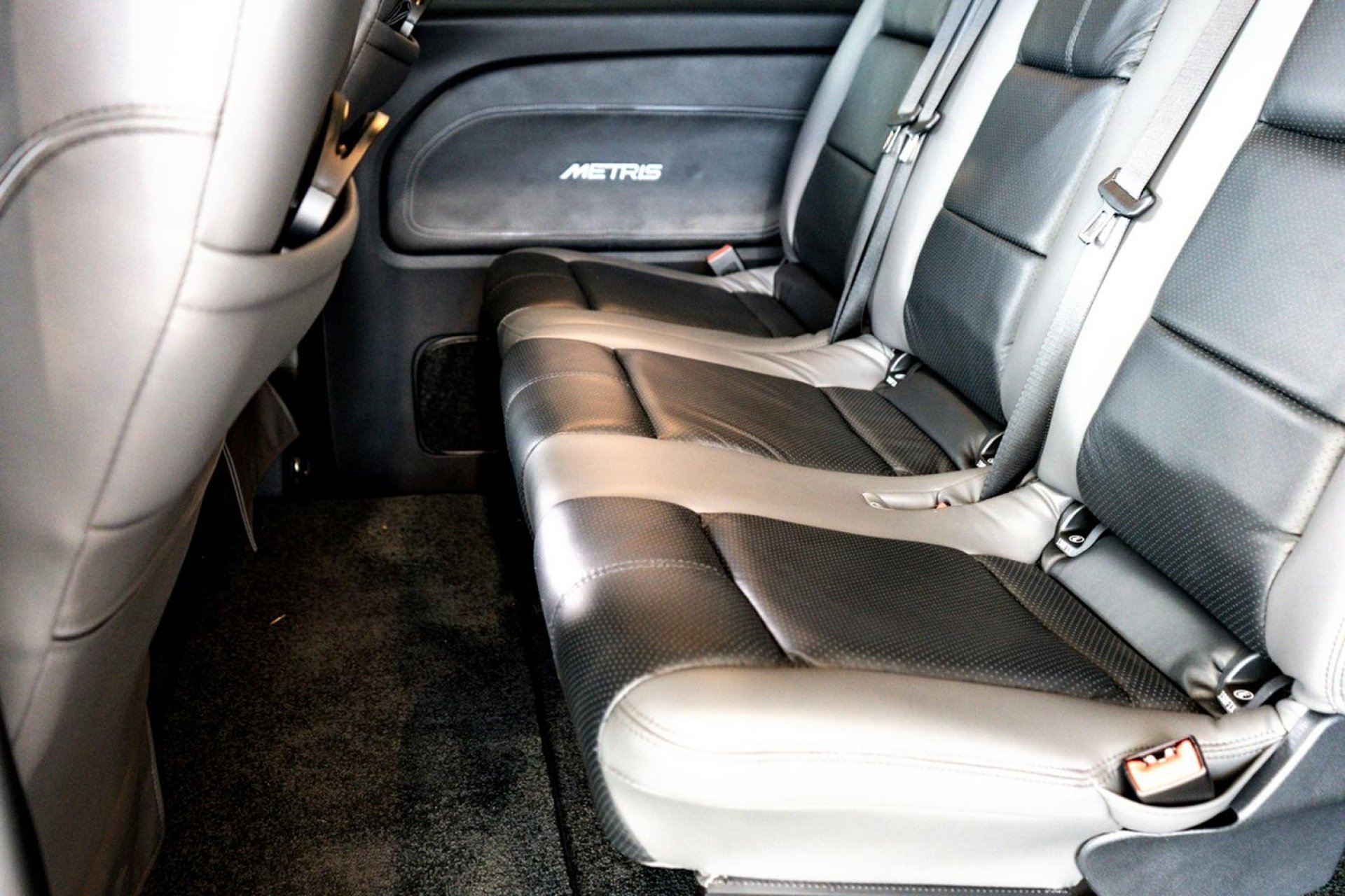 2023 Mercedes Benz Metris Passenger Van photo 30