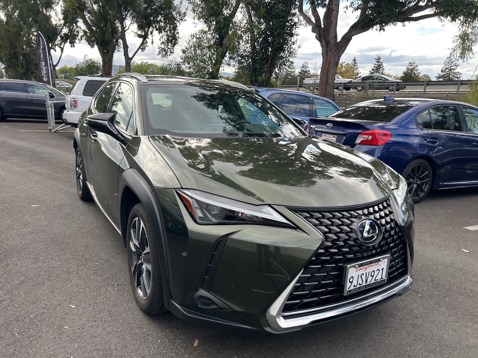 2024 Lexus UX 250h photo 3