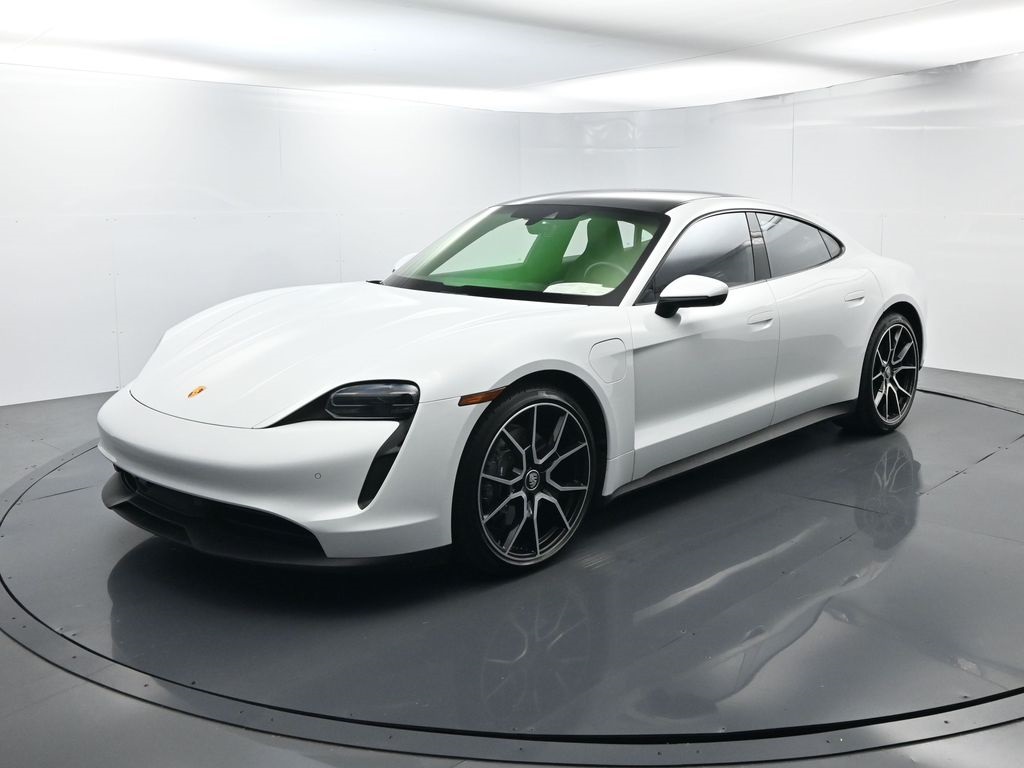 2022 Porsche Taycan