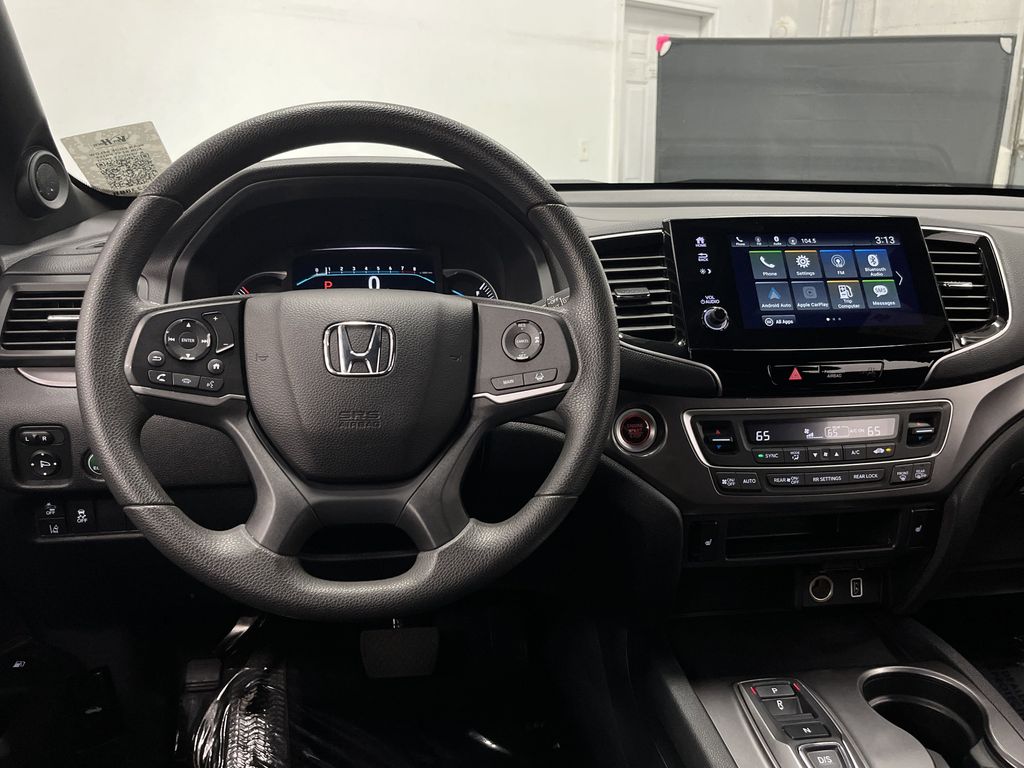 2022 Honda Pilot Sport photo 2