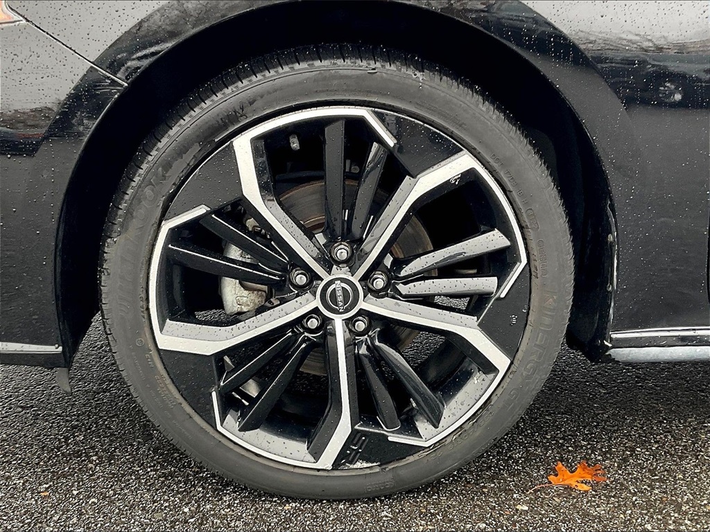 2023 Nissan Altima 2.5 SR photo 4