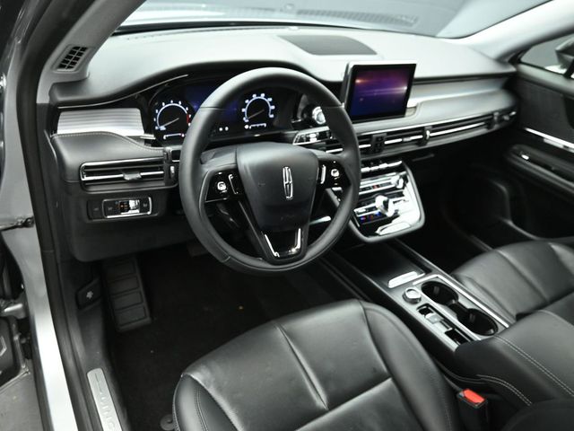 2022 LINCOLN CORSAIR - Image 9