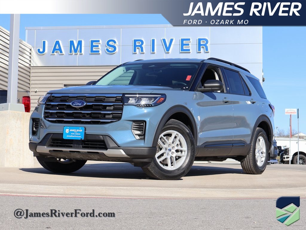 2026 Ford Explorer Active's photo