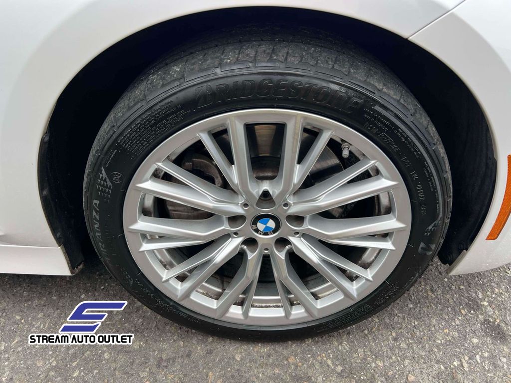 2024 Bmw 330i xDrive photo 7