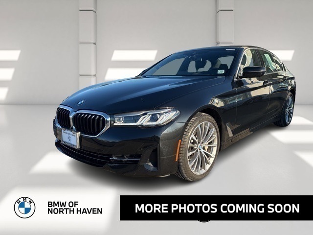 2022 BMW 5 Series 530i's photo