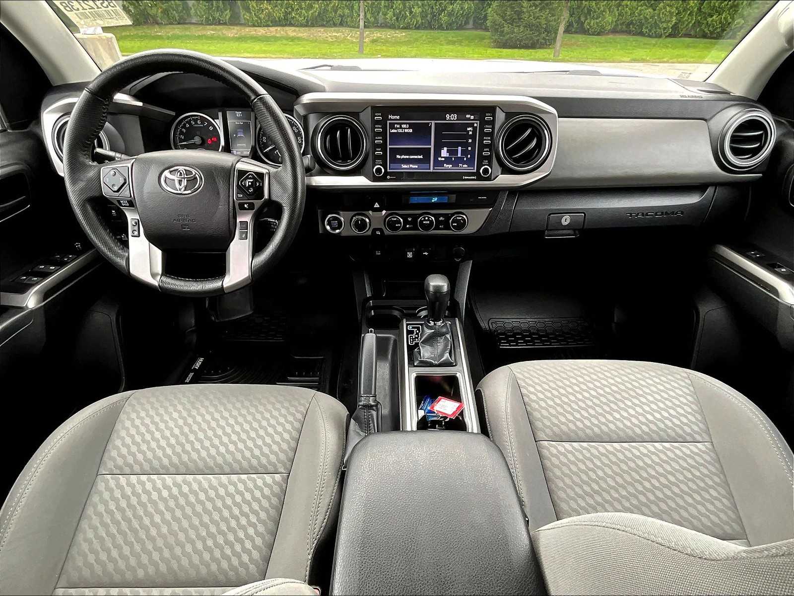 2023 Toyota Tacoma SR5 photo 21