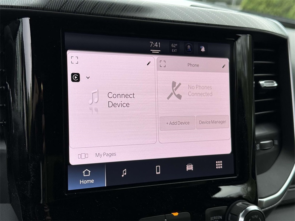 2025 Ram 1500 Big Horn Lone Star photo 3