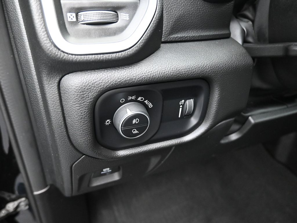 2023 Ram 1500 Big Horn Lone Star photo 12