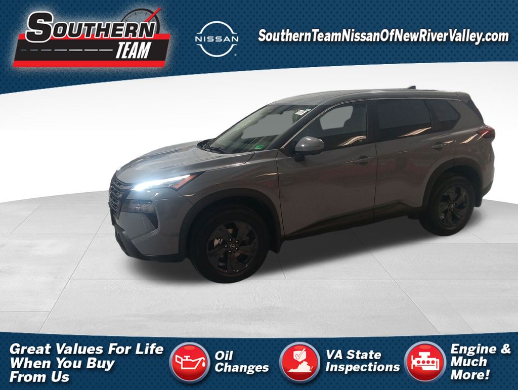2026 Nissan Rogue SV's photo