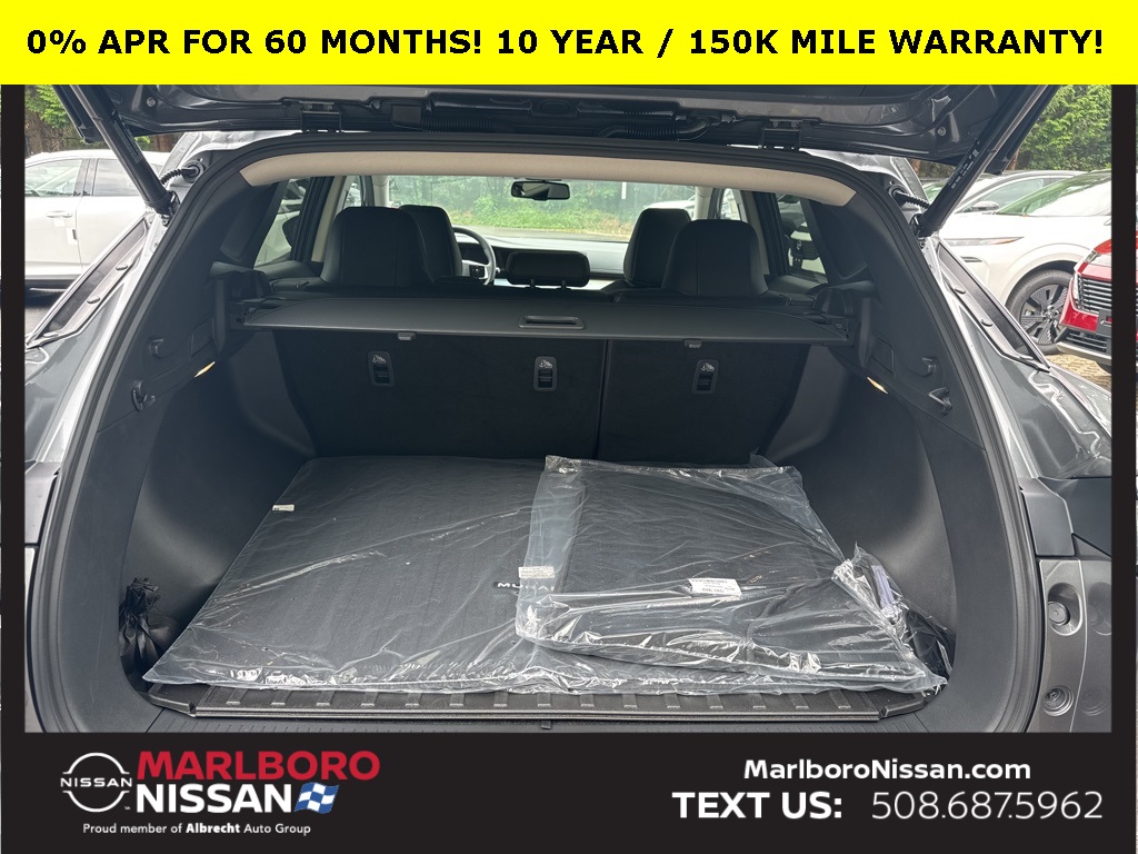 2025 Nissan Murano SL photo 11