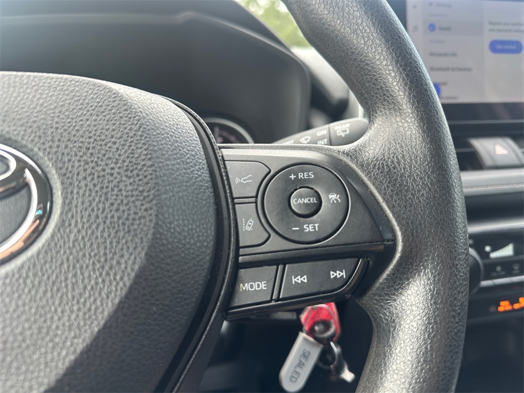 2024 Toyota RAV4 LE photo 26