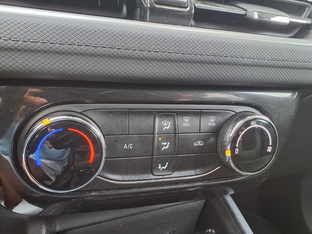 2025 Chevrolet Trailblazer LT photo 17